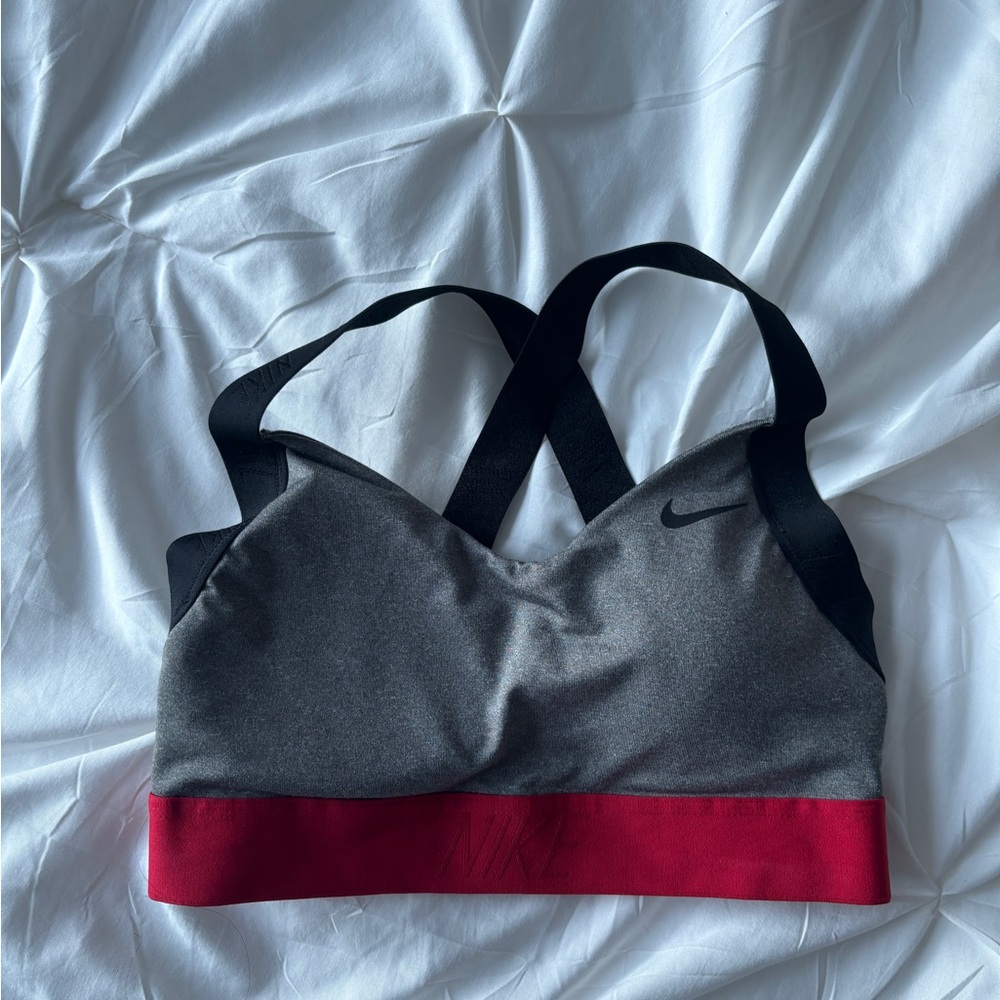 NWOT nike grey sports bra